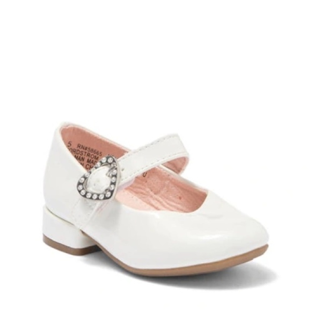 Nordstrom kids Leighton Mary Jane Dress Pump size
6
